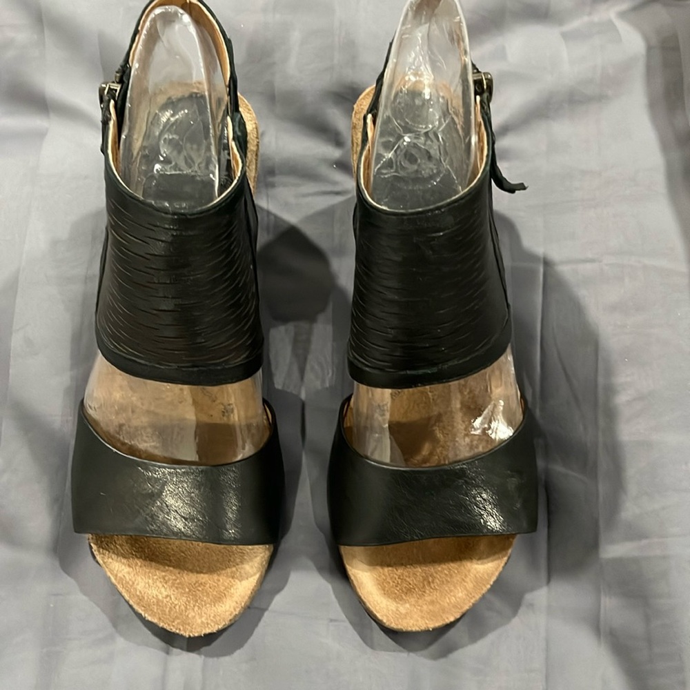 Sofft Black Leather Open-Toe Sandal Wedges